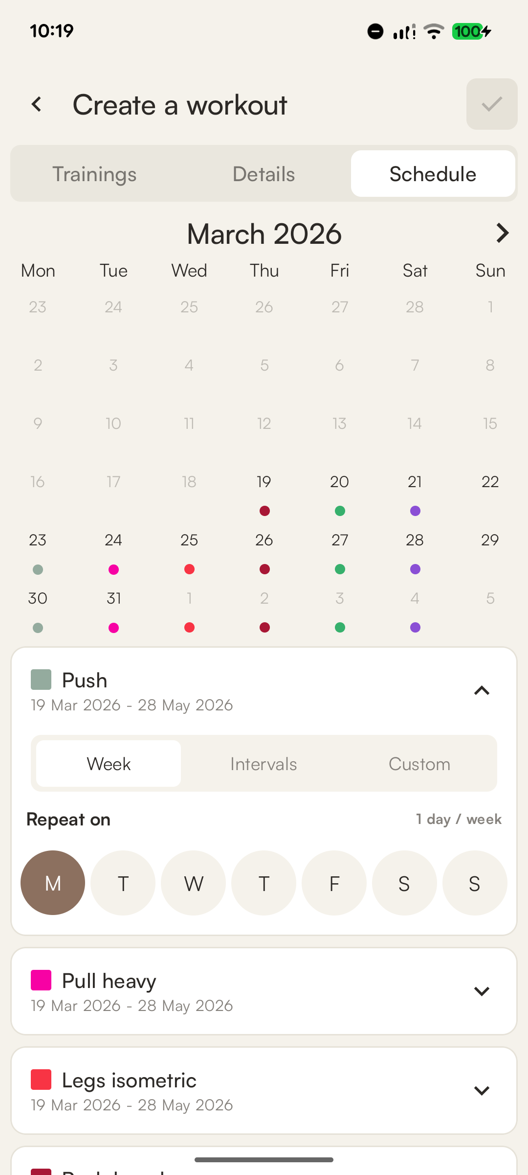 Workouts app - calendar view with workout scheduling